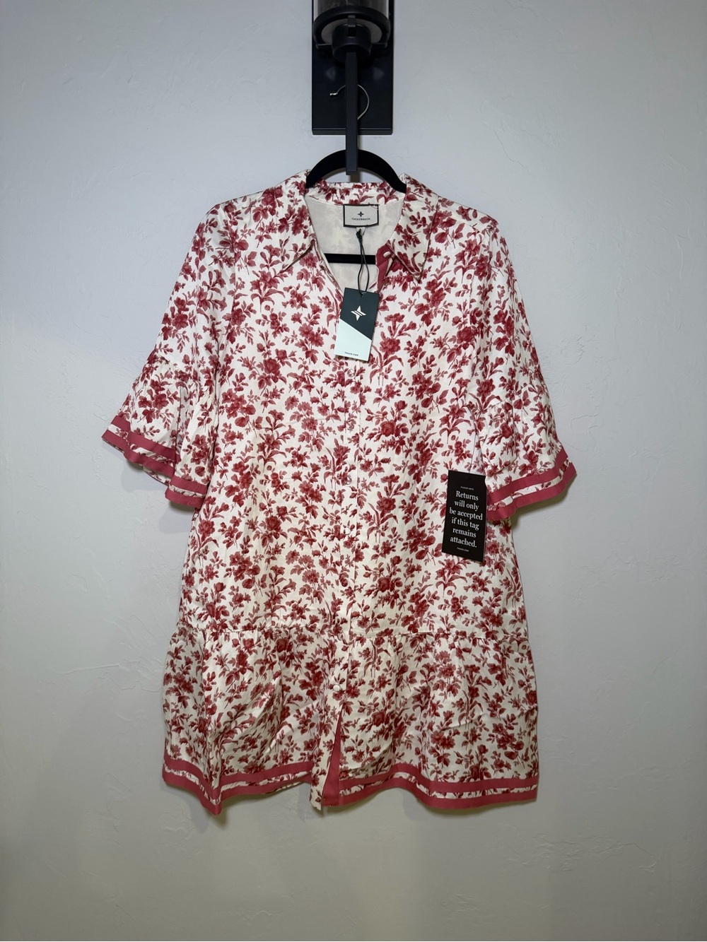 Tuckernuck Red and White Floral Short Sleeve Mini Dress